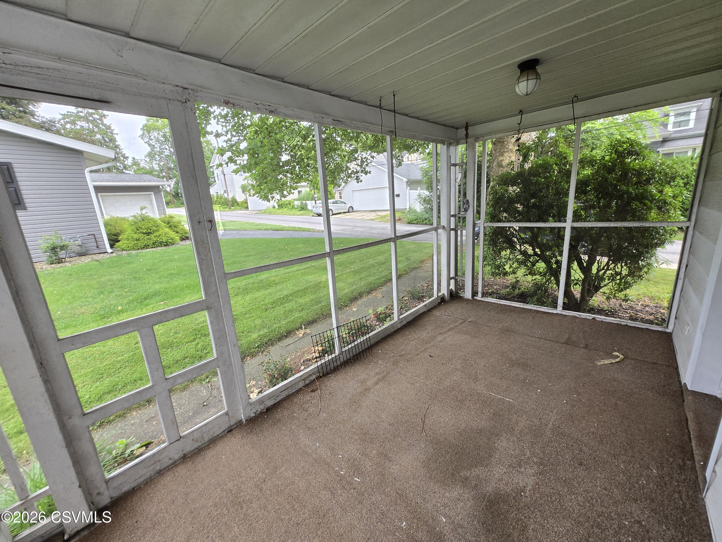 339 Walnut Street Milton, PA 17847 - Photo 10 of 48