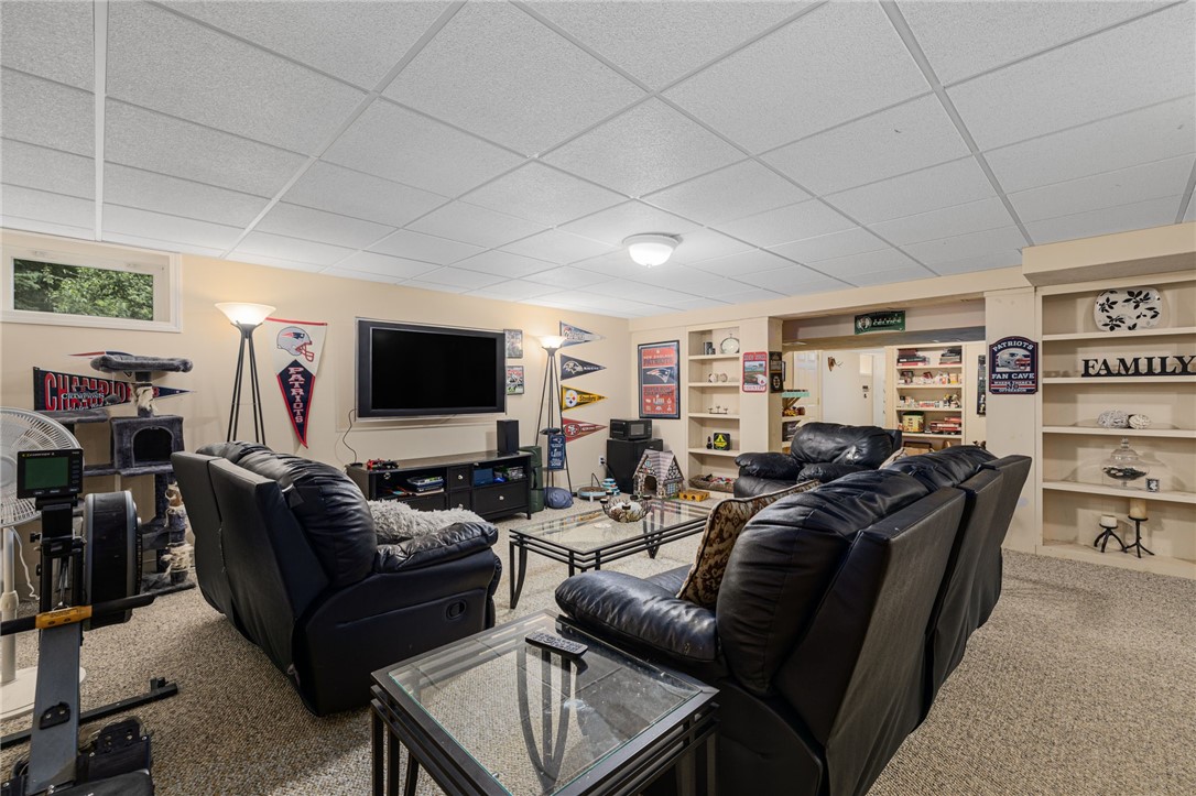 220 Moosehorn Road East Greenwich, RI 02818 - Photo 33 of 50