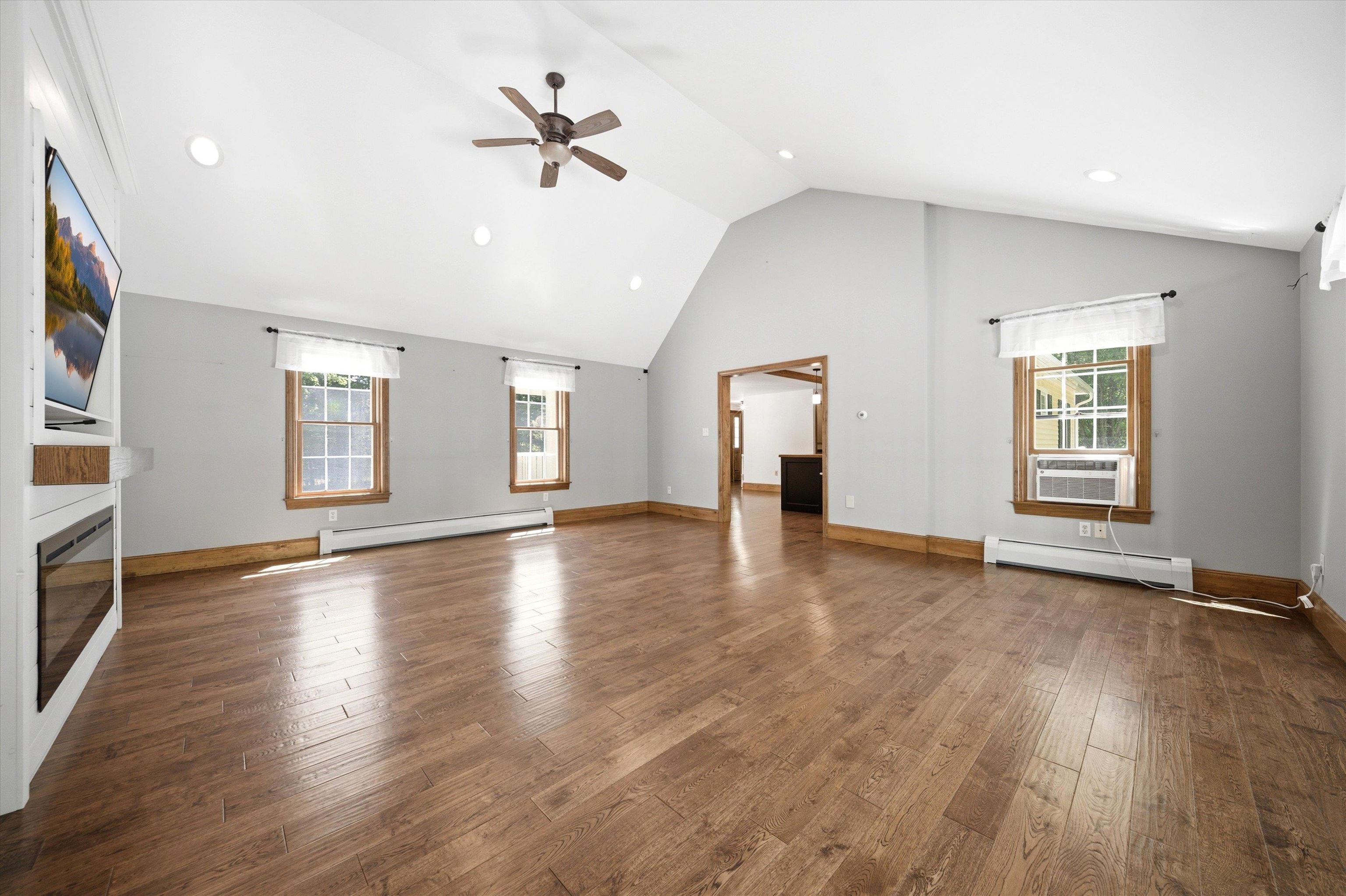 302 Forest Road Lyndeborough, NH 03082 - Photo 18 of 58