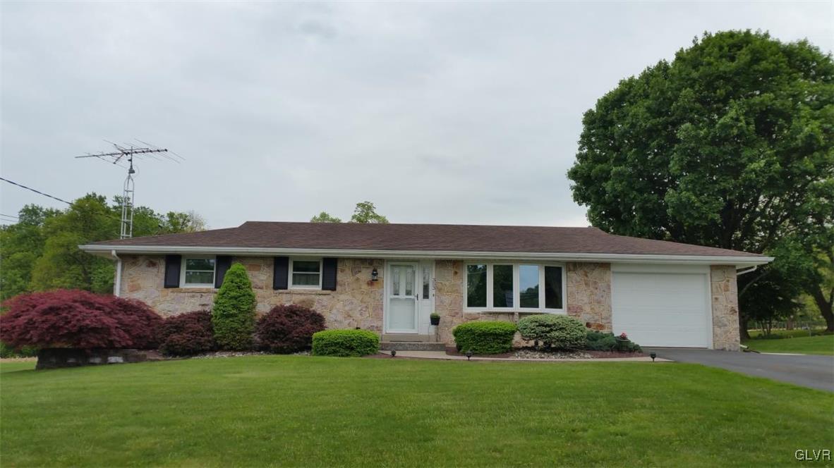 353 Long Lane Road Walnutport, PA 18088 - Photo 1 of 15 Gallery Image 1