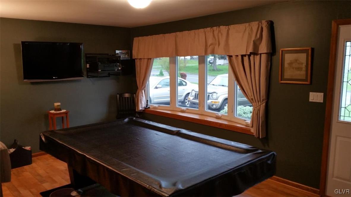 353 Long Lane Road Walnutport, PA 18088 - Photo 8 of 15 Gallery Image 8