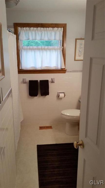 353 Long Lane Road Walnutport, PA 18088 - Photo 10 of 15 Gallery Image 10