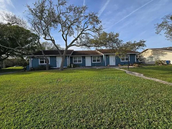 $229,900 | 125 Rio Del Mar Street, Unit B, St. Augustine, FL 32084