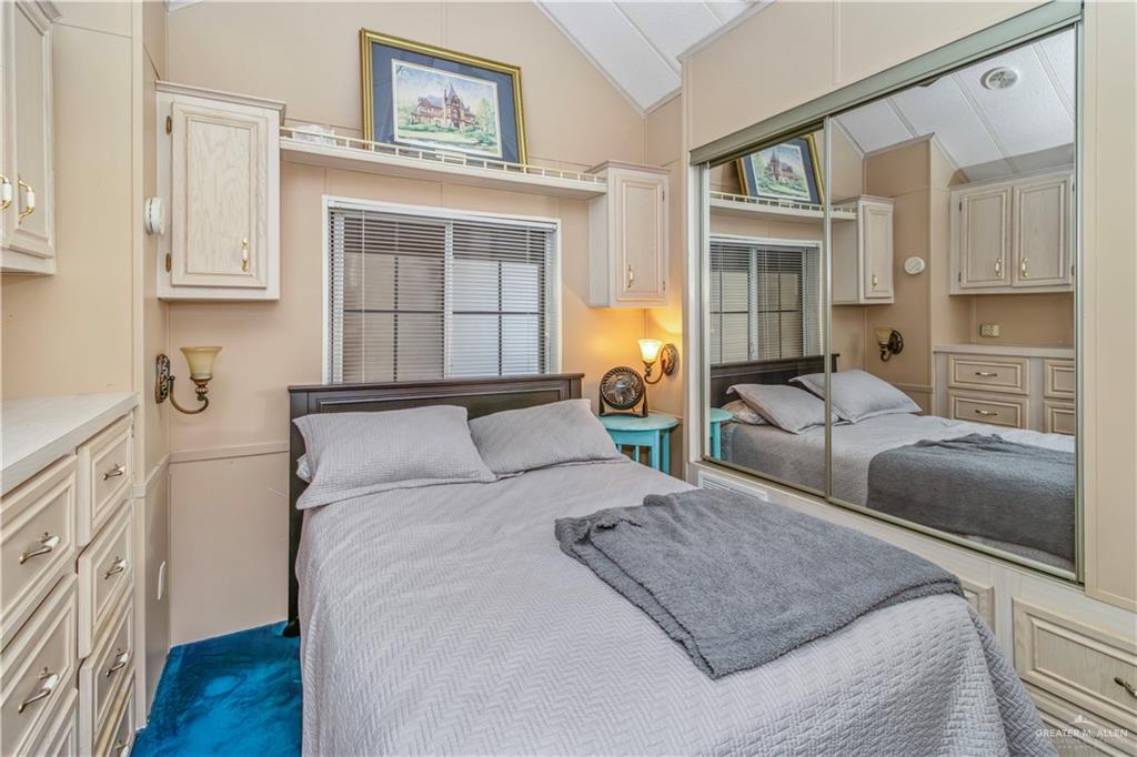 2800 Turner Road San Benito, TX 78586 - Photo 15 of 18 a bedroom with furniture and a window