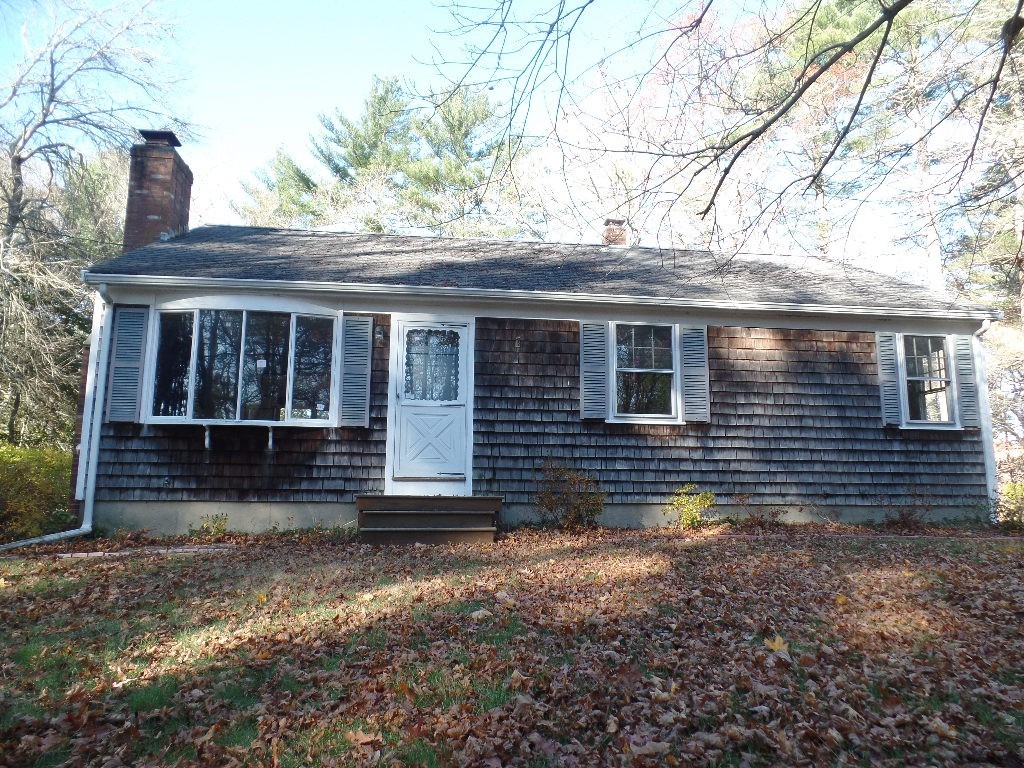 501 Walnut Plain Road Rochester, MA 02770 - Photo 1 of 8 a view of house with a yard
