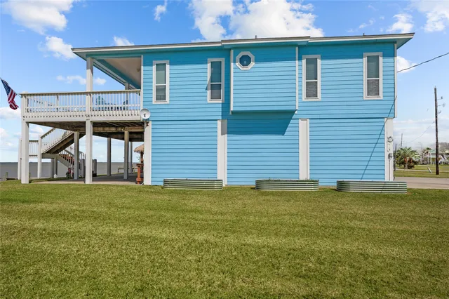 $475,000 | 252 White Heron Drive, Anahuac, TX 77514