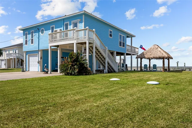 $475,000 | 252 White Heron Drive, Anahuac, TX 77514