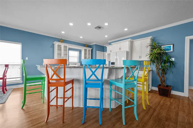 $475,000 | 252 White Heron Drive, Anahuac, TX 77514