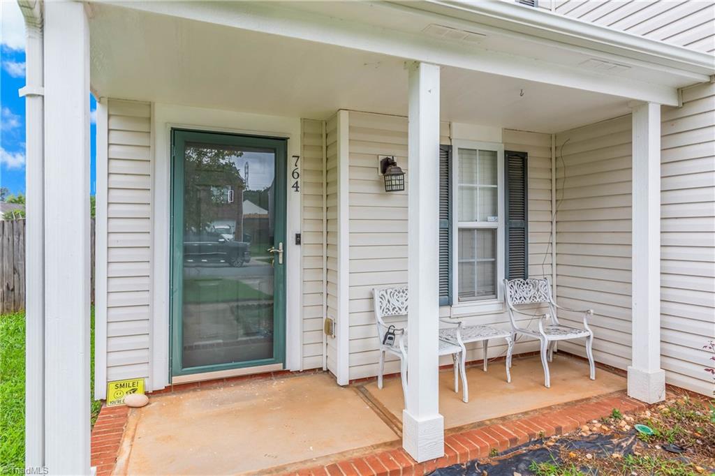 764 Runningbrook Lane Rural Hall, NC 27045 - Photo 4 of 31