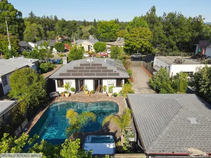 $695,000 | 2111 Humboldt Street, Santa Rosa, CA 95404
