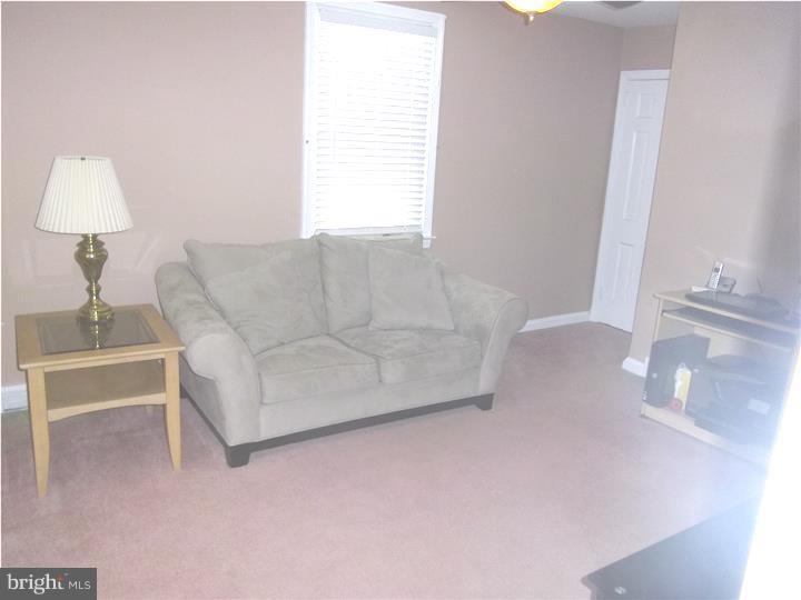 1012 Edgewood Drive Springfield, PA 19064 - Photo 13 of 25 Den