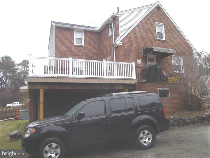1012 Edgewood Drive Springfield, PA 19064 - Photo 3 of 25 Deck