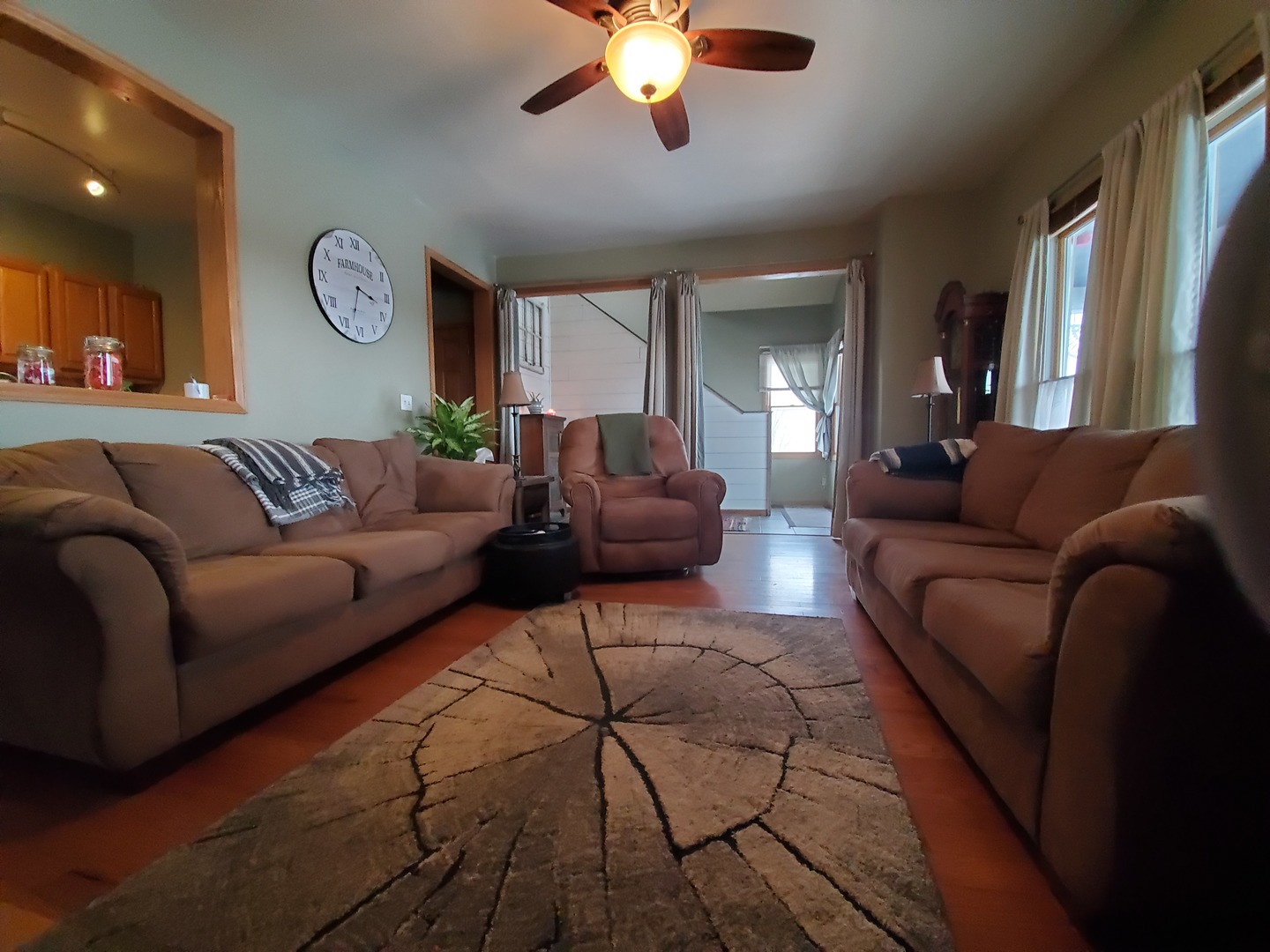 3538 East 2179th Road Ottawa, IL 61350 - Photo 4 of 28 a living room with furniture and a large window