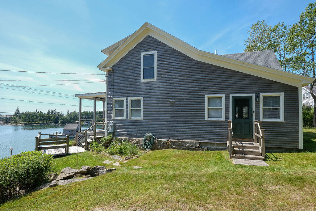 83 Green Head Road Stonington, ME 04681 - Photo 30 of 37 83GreenHead-30