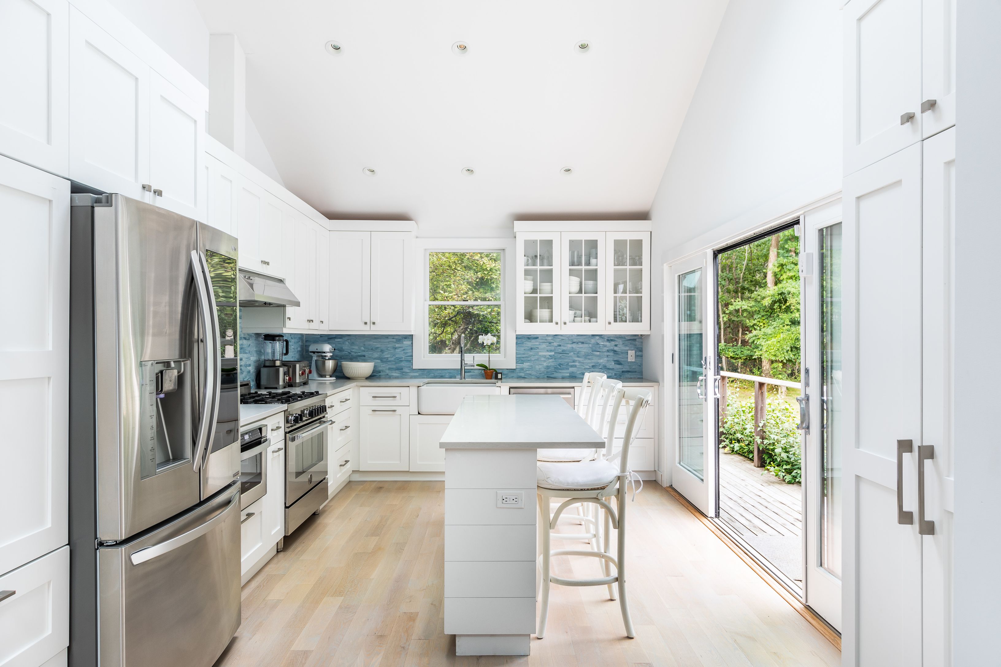 5 Tanager Lane Water Mill, NY 11976 - Photo 10 of 22