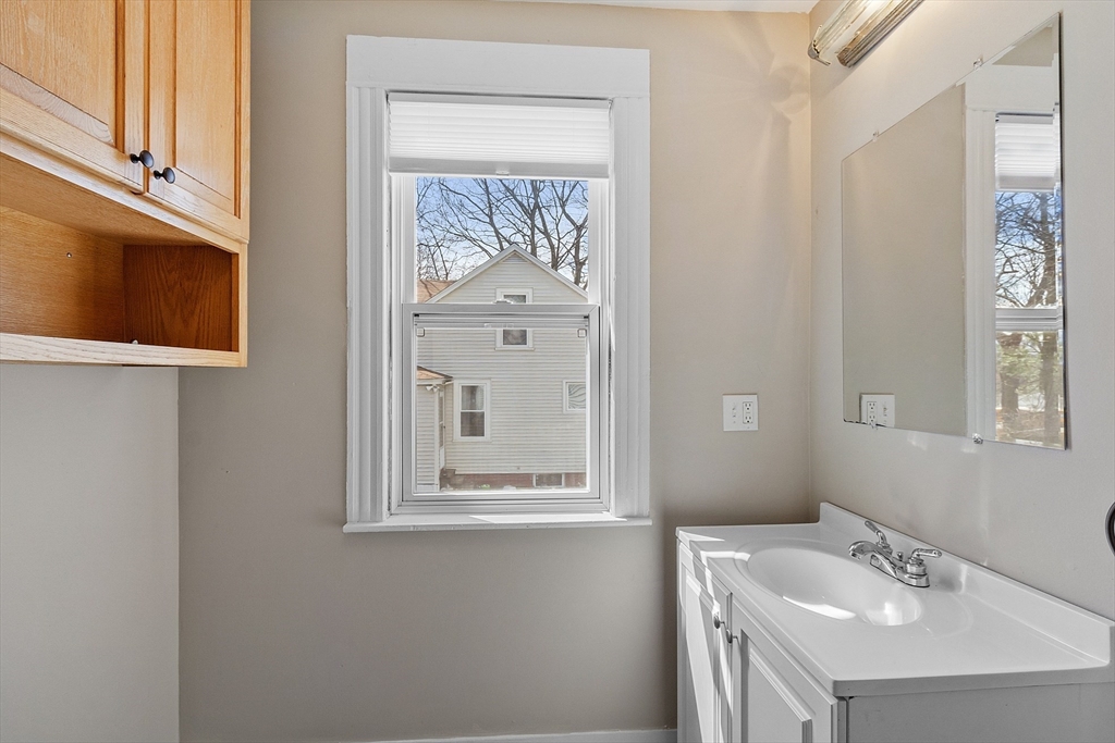 16 Robillard Street Gardner, MA 01440 - Photo 21 of 39 Gallery Image 21