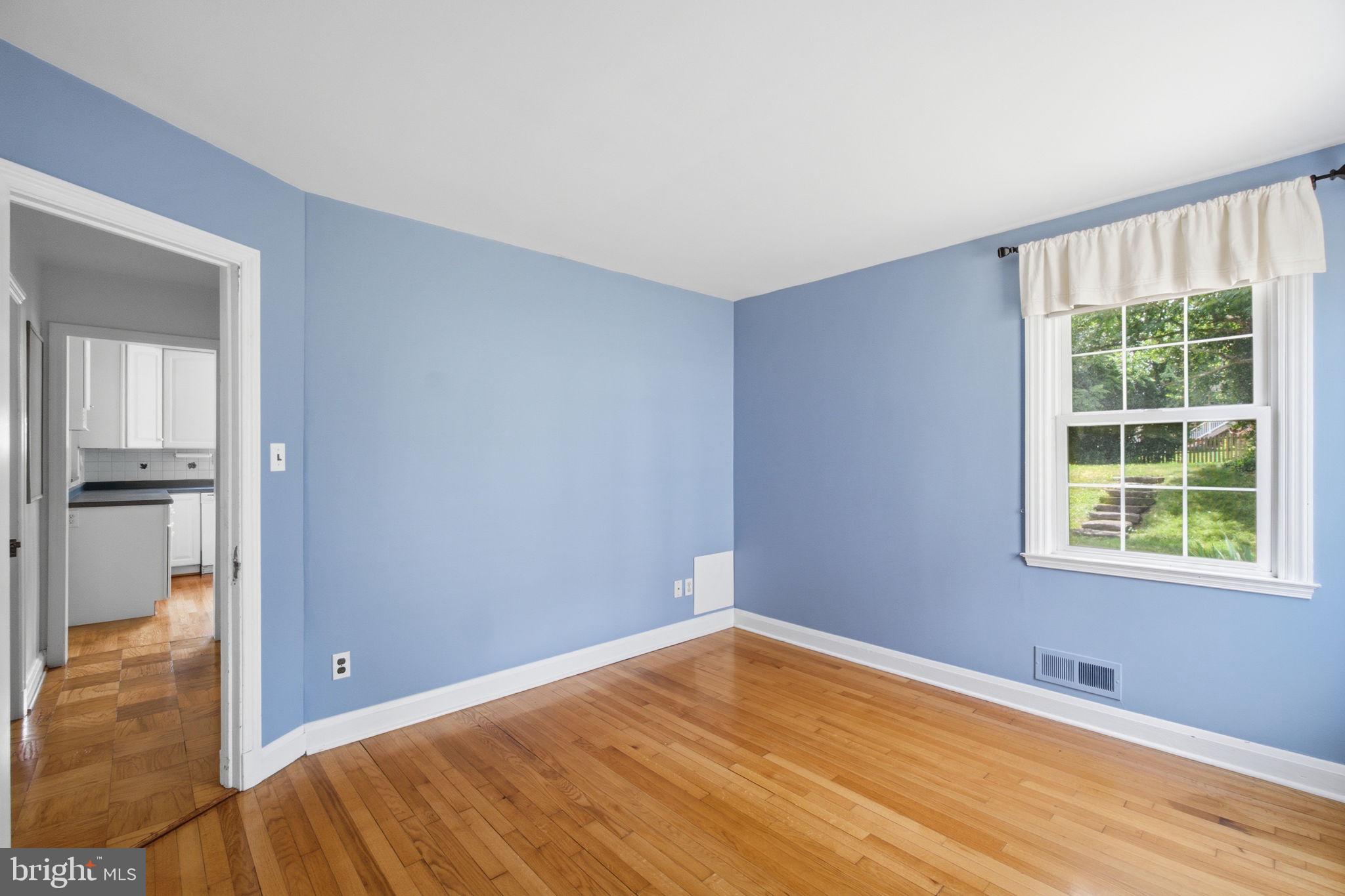 107 Oakway Road Lutherville-Timonium, MD 21093 - Photo 16 of 52 Convenient main level bedroom