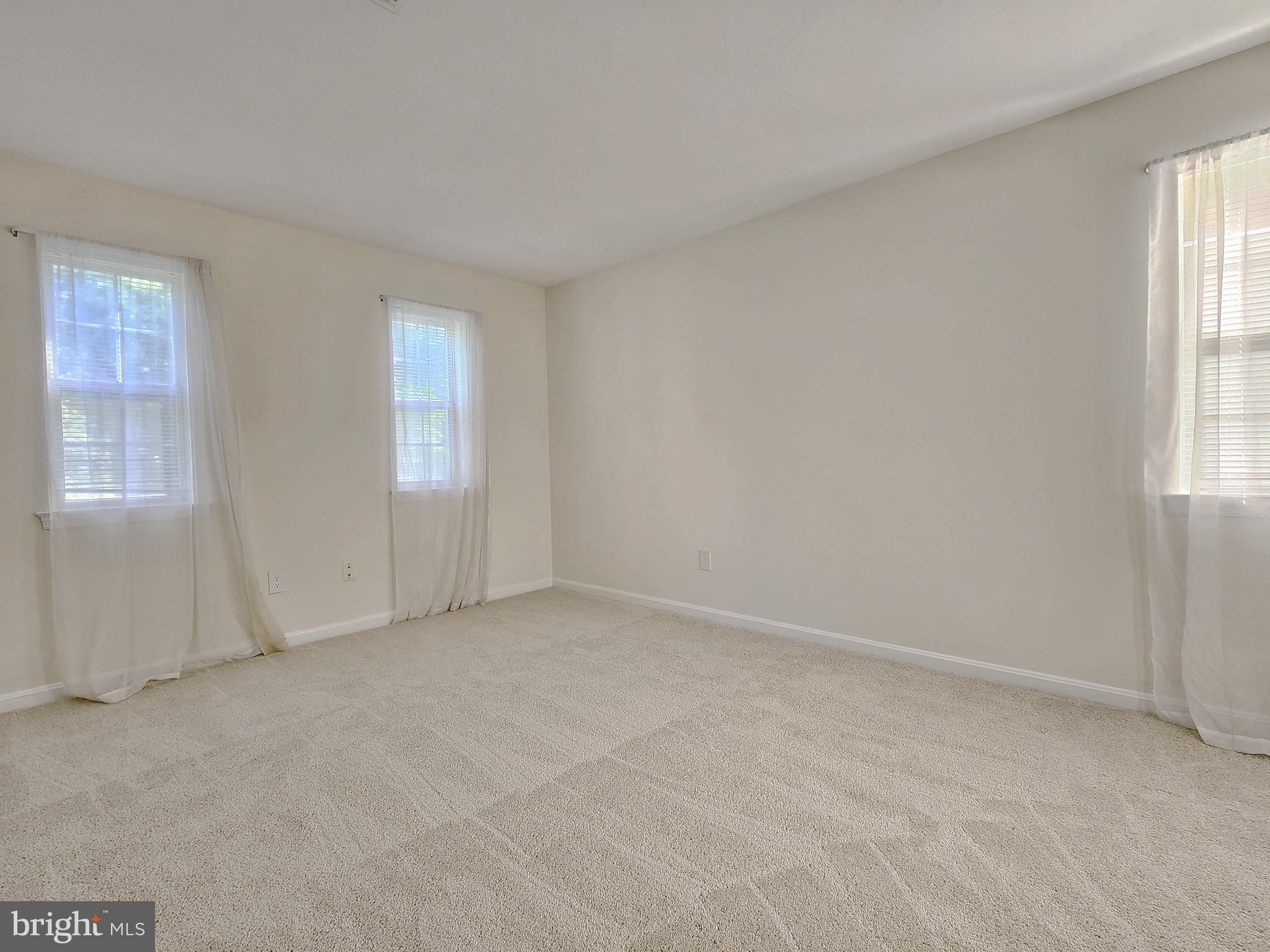 14905 Rydell Road, Unit 103 Centreville, VA 20121 - Photo 22 of 30