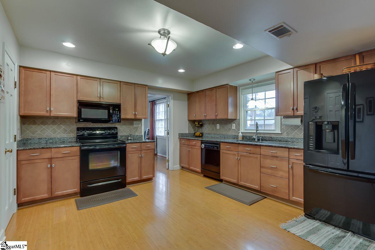 417 Adams Mill Road Mauldin, SC 29662 - Photo 14 of 26 Gallery Image 14