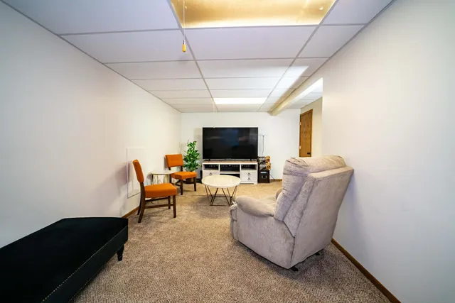 $209,990 | 903 Marion Street, St. Paul, MN 55117