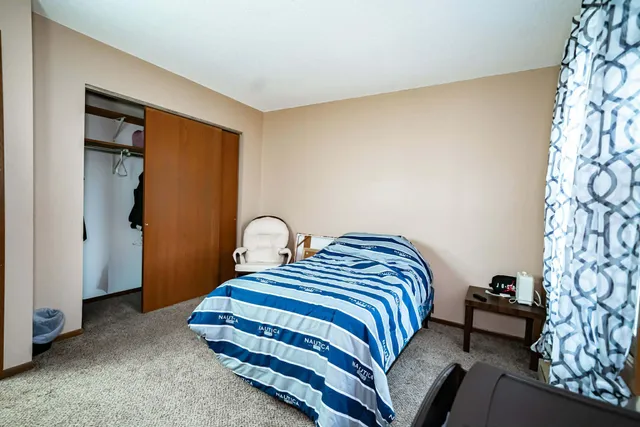 $209,990 | 903 Marion Street, St. Paul, MN 55117