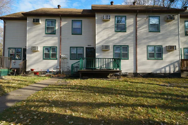 $209,990 | 903 Marion Street, St. Paul, MN 55117