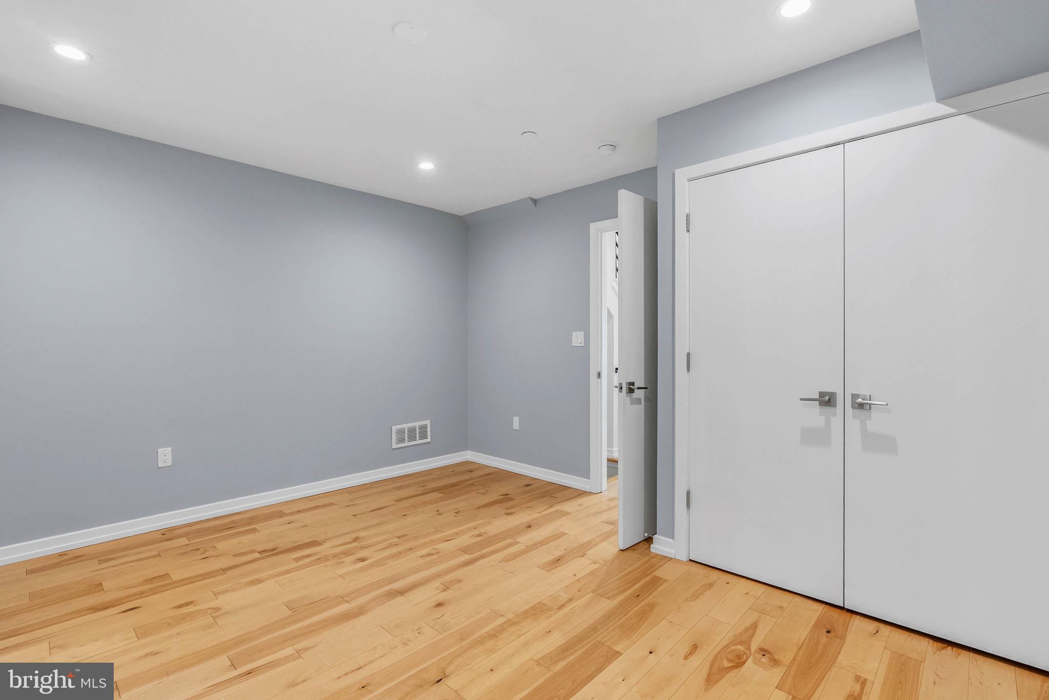 1912 Gerritt Street Philadelphia, PA 19146 - Photo 23 of 40 a view of empty room