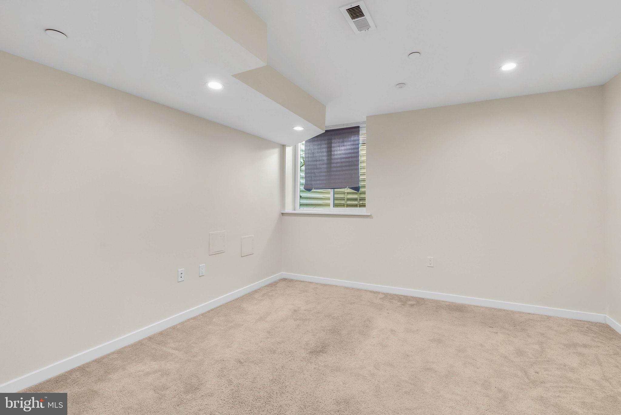 1912 Gerritt Street Philadelphia, PA 19146 - Photo 37 of 40 an empty room with a empty space and window