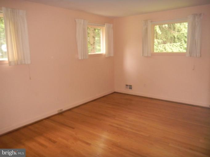 33 Millstone Road Randallstown, MD 21133 - Photo 3 of 26 Bedroom (Master)