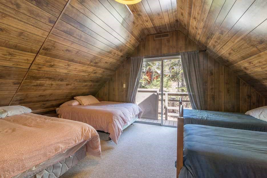 6222 Palisade Road Soda Springs, CA 95728 - Photo 11 of 14 Gallery Image 11