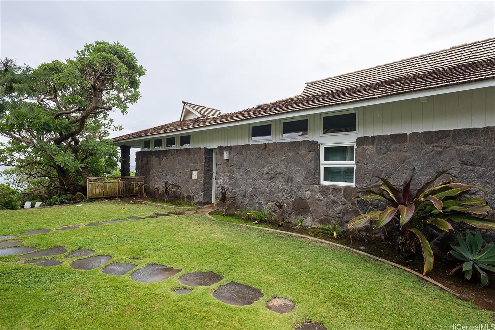 4155 Black Point Road, Unit COTTAGE Honolulu, HI 96816 - Photo 14 of 19