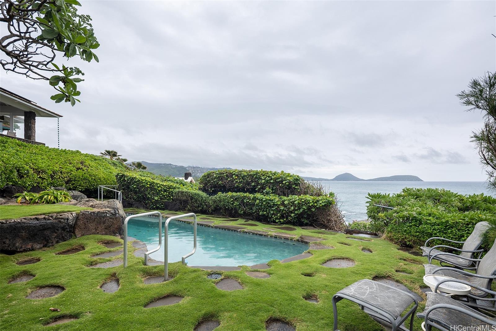 4155 Black Point Road, Unit COTTAGE Honolulu, HI 96816 - Photo 16 of 19