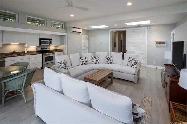 $4,500 | 4155 Black Point Road, Unit COTTAGE, Honolulu, HI 96816