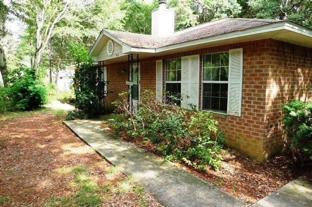 6825 Trail Ride South Milton, FL 32570 - Photo 4 of 21 Gallery Image 4