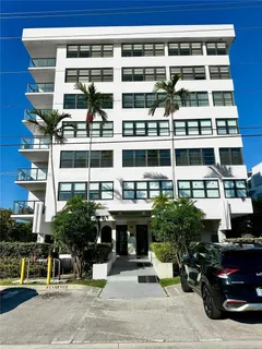 $4,200 | 9180 West Bay Harbor Drive, Unit 2C, Bay Harbor Islands, FL 33154