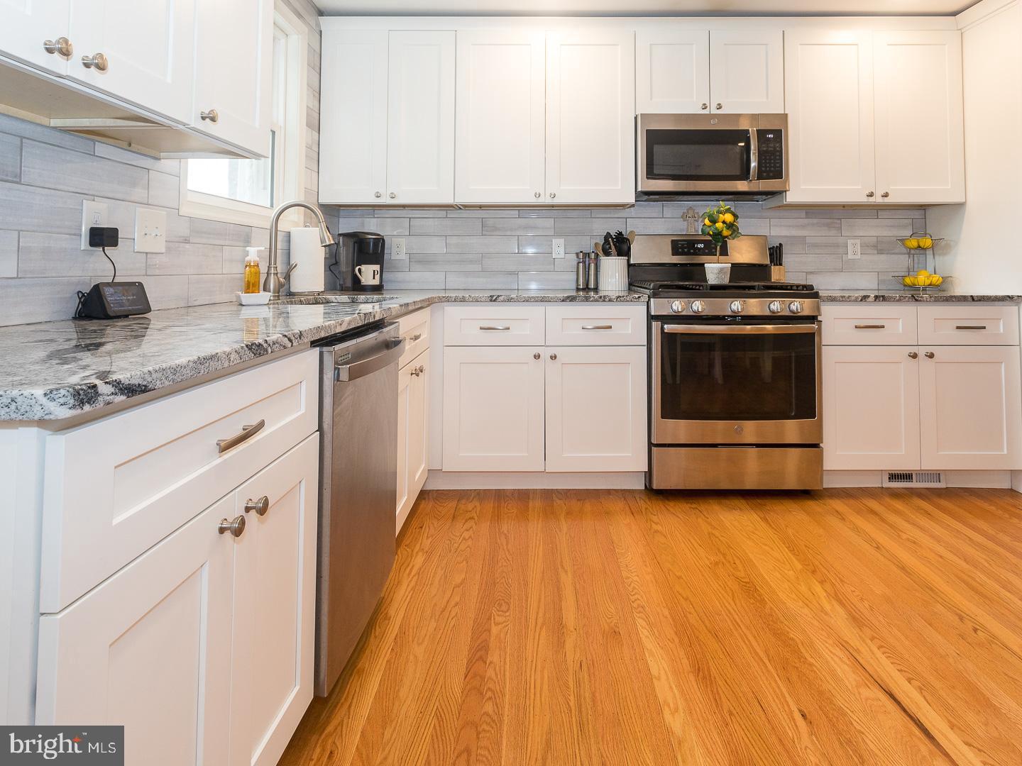 103 Haller Road Ridley Park, PA 19078 - Photo 10 of 26 Tons of Cabinetry and Countertop Space