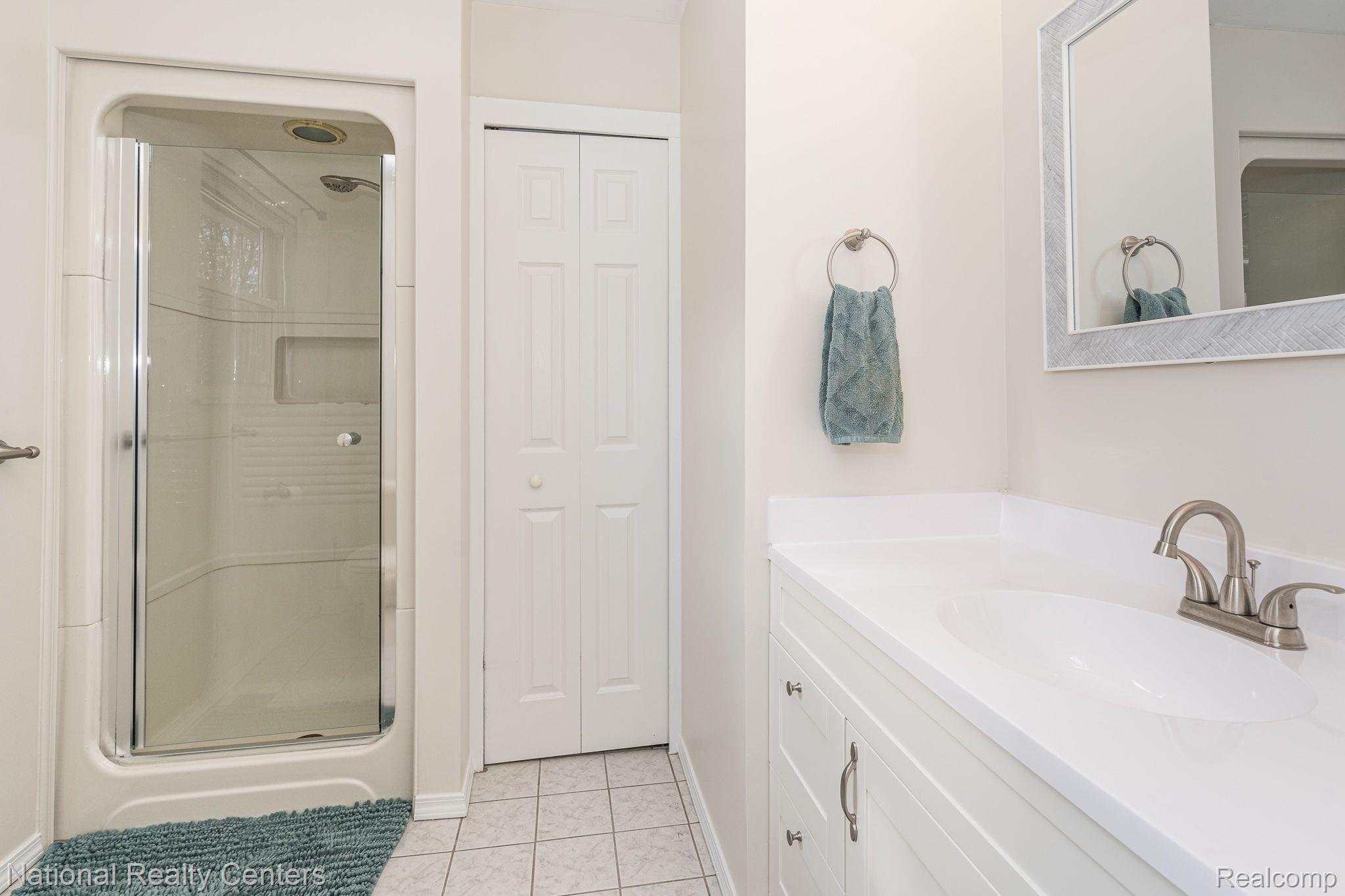 12354 Green Road Goodrich, MI 48438 - Photo 20 of 40