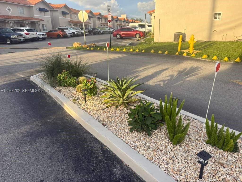 10101 West Okeechobee Road, Unit 5202 Hialeah Gardens, FL 33016 - Photo 16 of 17