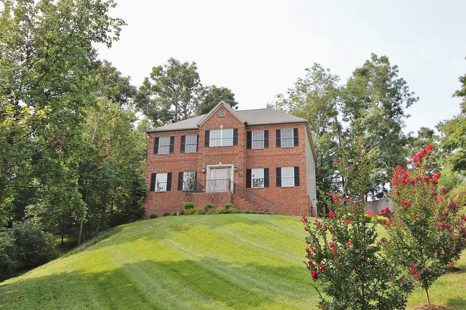 155 Stonehaven Lane Blue Ridge, VA 24064 - Photo 1 of 36 FRONT OF HOME