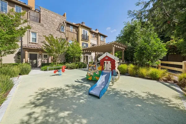 $1,550,000 | 663 Alamo Court, Mountain View, CA 94043