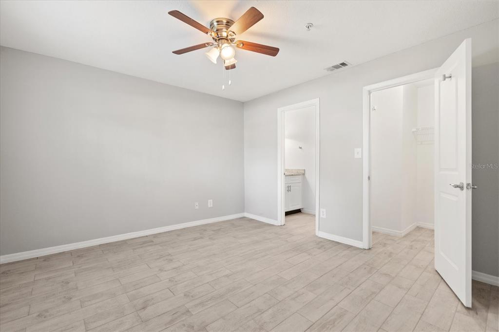 236 Afton Square, Unit 109 Altamonte Springs, FL 32714 - Photo 5 of 27