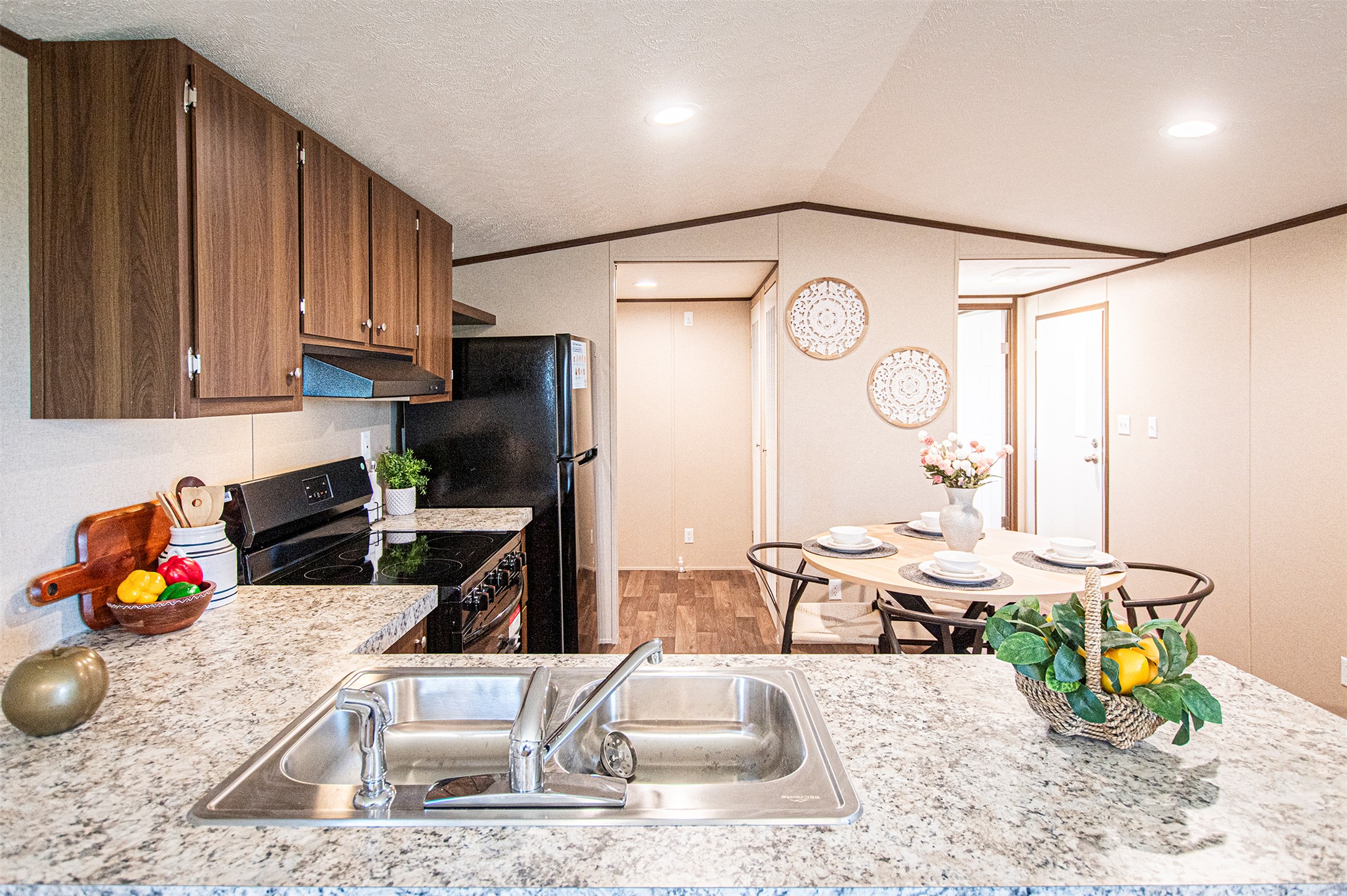 106 Spanish Oak Road Dale, TX 78616 - Photo 5 of 23