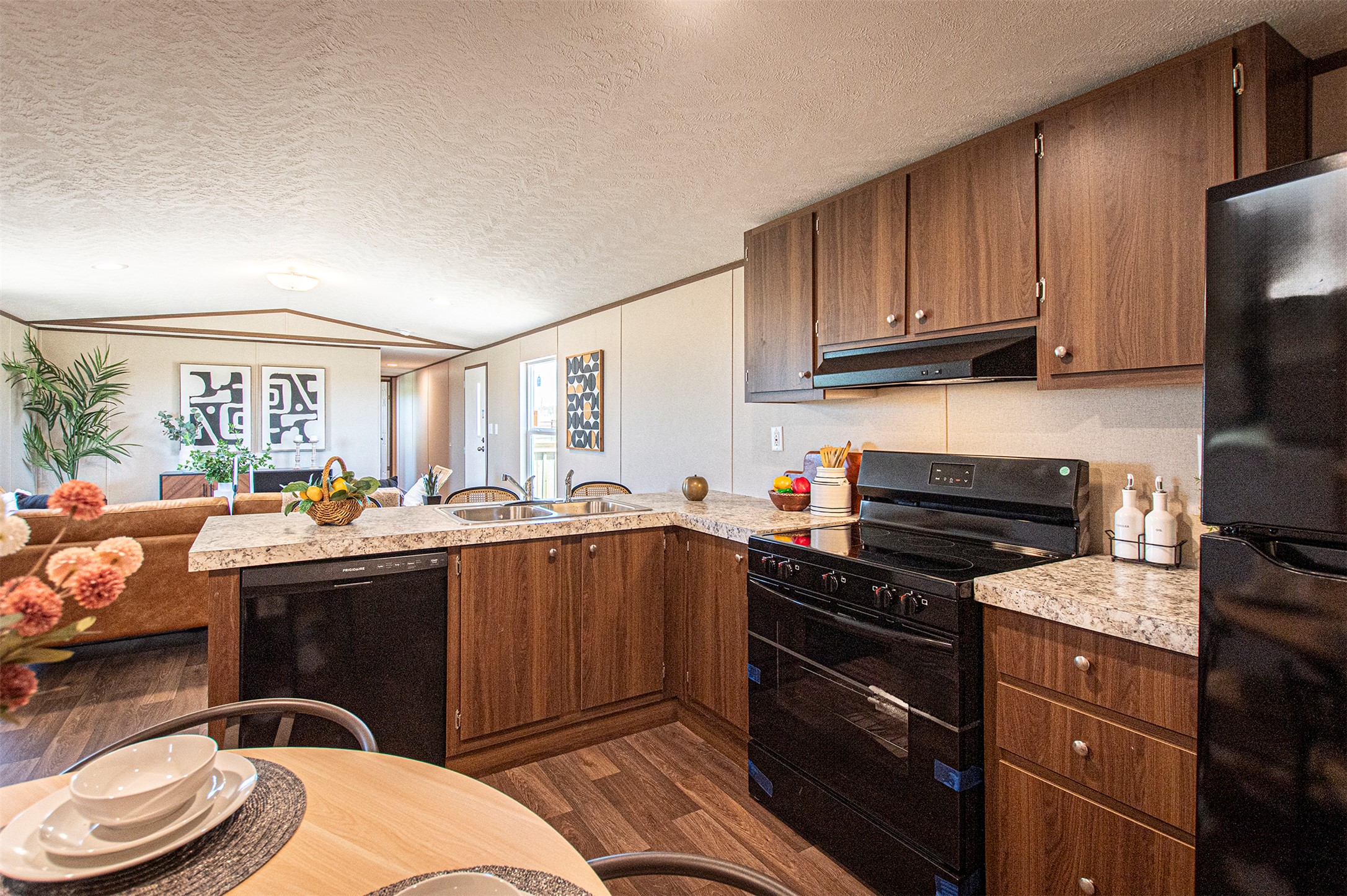 106 Spanish Oak Road Dale, TX 78616 - Photo 6 of 23 Stylish single-wide with open layout.