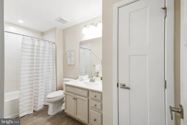 $599,997 | 3225 Thornapple Drive, Frederick, MD 21704