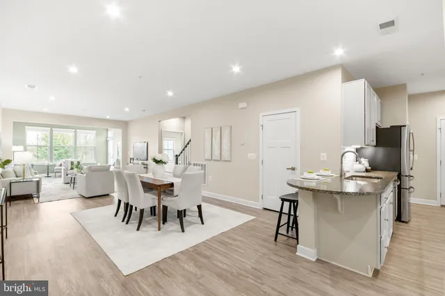 $599,997 | 3225 Thornapple Drive, Frederick, MD 21704