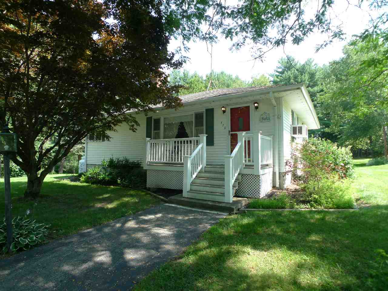 370 Ash Swamp Road Newmarket, NH 03857 - Photo 5 of 15 Gallery Image 5