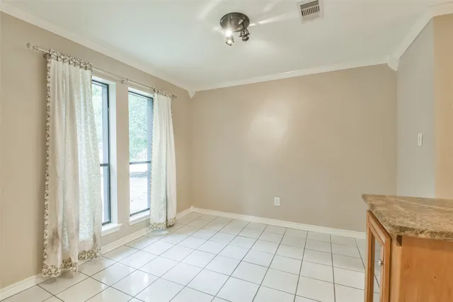 $1,900 | 20 Tulip Hill Court, Spring, TX 77380