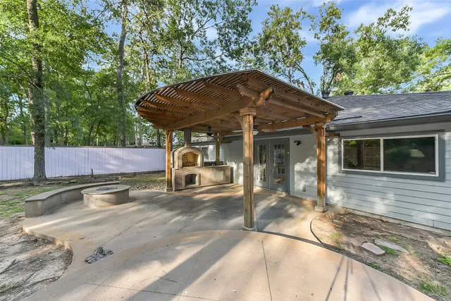 $1,900 | 20 Tulip Hill Court, Spring, TX 77380