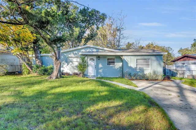 $385,000 | 1224 Helen Street, Apopka, FL 32703