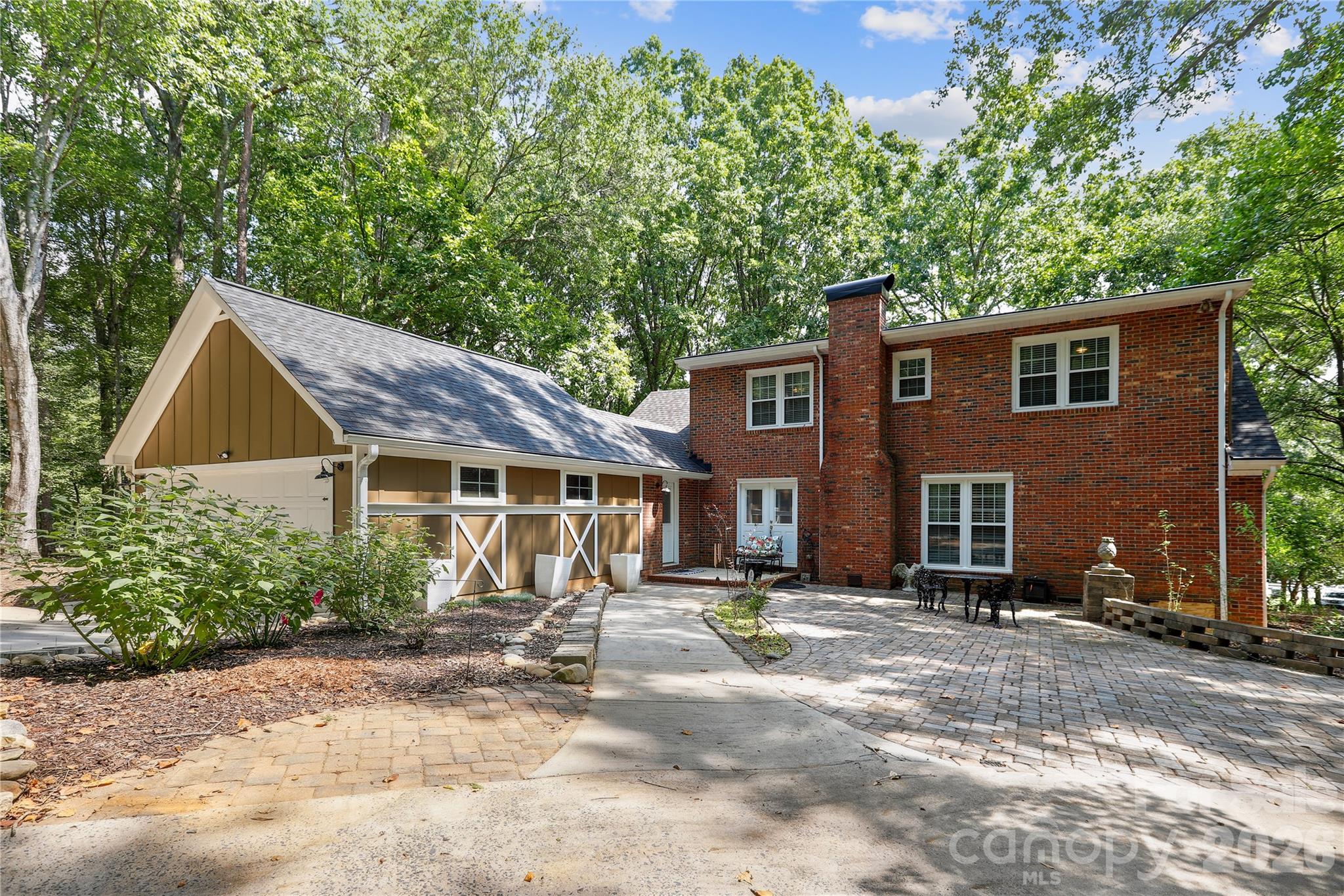 9475 Man O War Road Fort Mill, SC 29707 - Photo 2 of 6